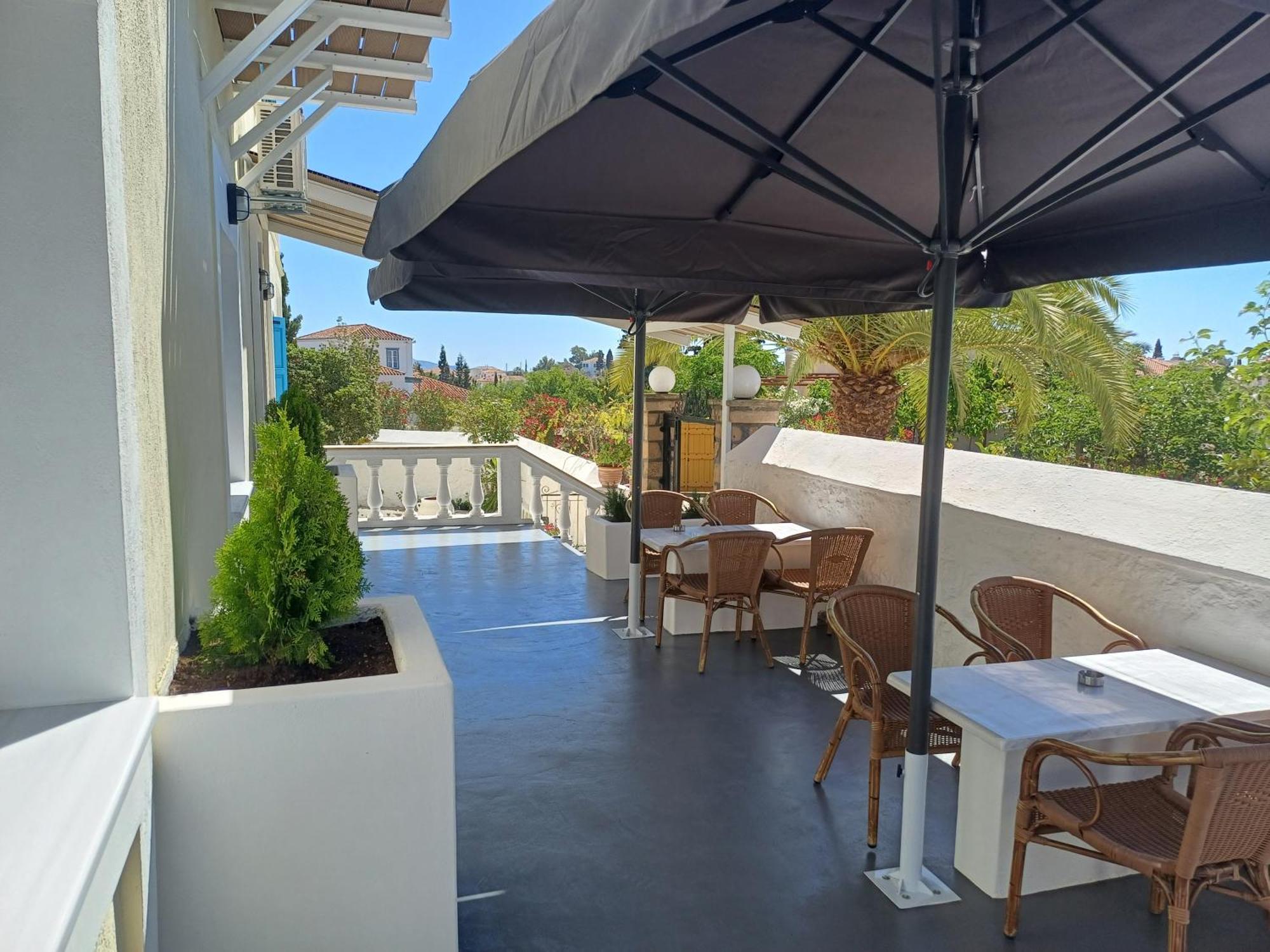 Villa Margarita Spétses Exterior foto